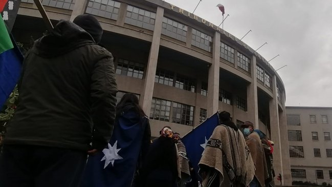 Comunidades mapuche buscan frenar construcción de megaproyecto eólico que dice estará sobre cementerio ancestral