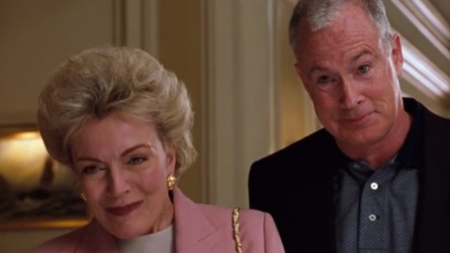 Fallece a los 89 Joanna Barnes, actriz de 