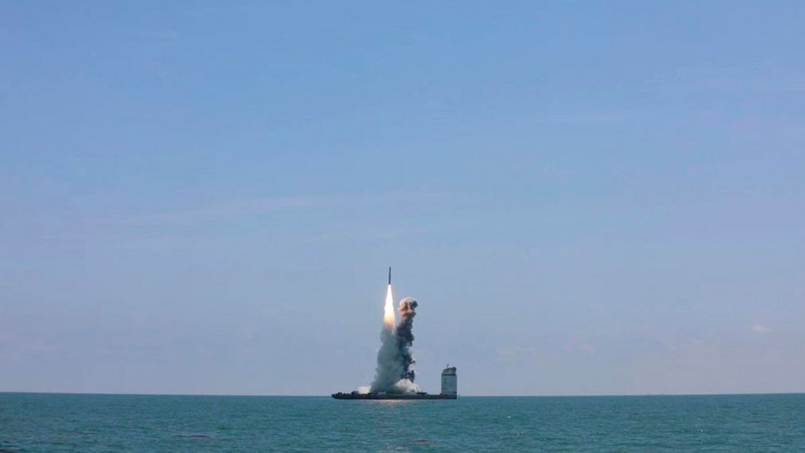 China lanzó con éxito cinco nuevos satélites