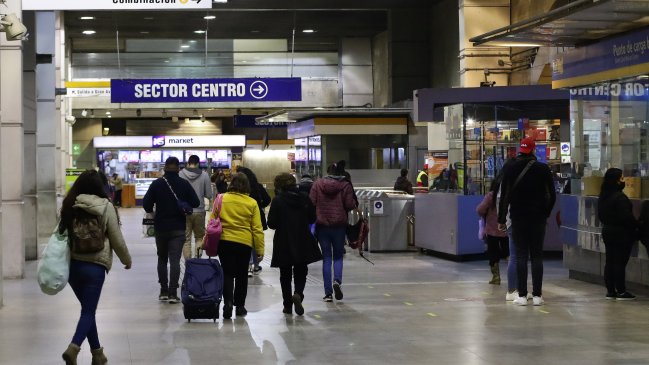  Metro transportó en marzo un 85,3 % más pasajeros que mismo mes de 2021  