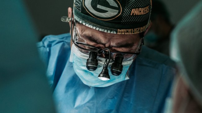   Cirujanos operaron a 900 kilómetros de distancia gracias a realidad aumentada 