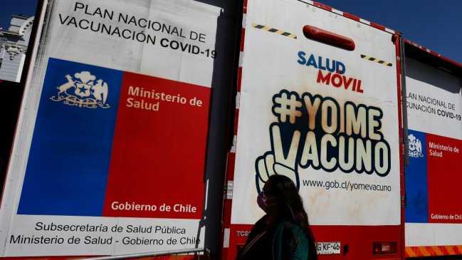 Más de un millón de pases de movilidad bloqueados por vacunación de refuerzo incompleta