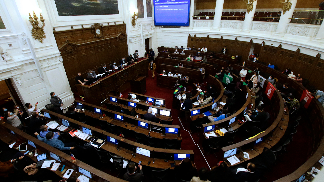 Cadem: Confianza en la Convención llega a un 40%, su punto más bajo desde su instalación