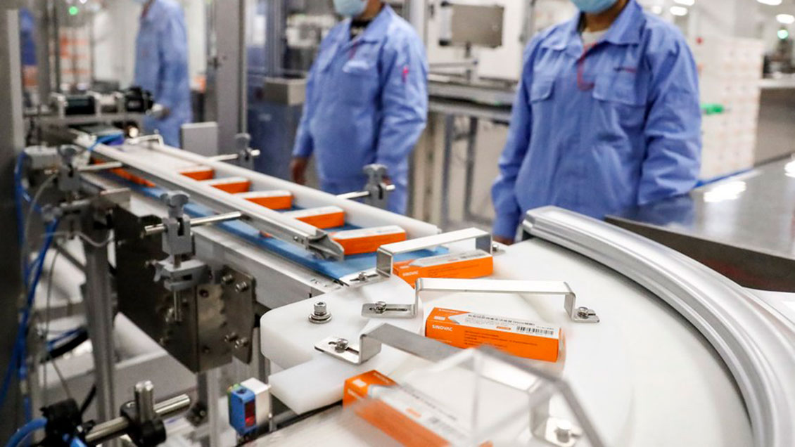 Sinovac construirá una planta de producción de vacunas en Bogotá