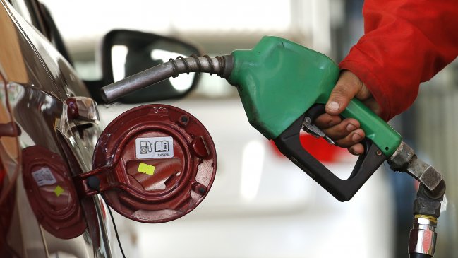   Argentina aumenta un 9% el precio de venta de los combustibles 