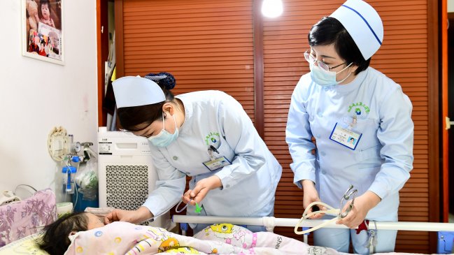 China tendrá 5,5 millones de enfermeras en 2025