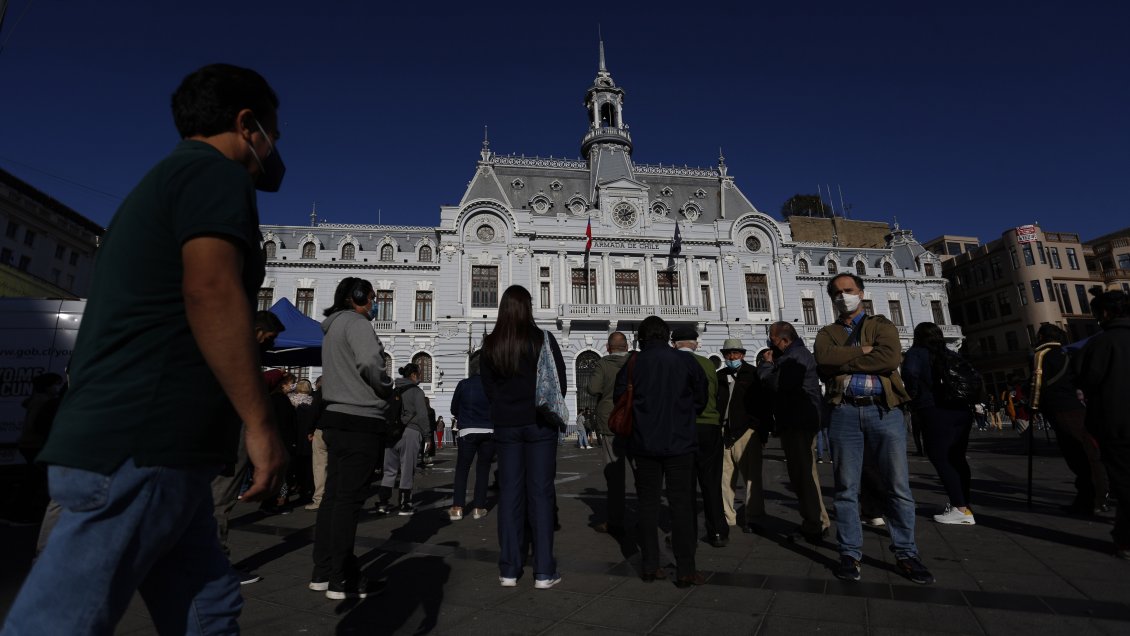 Balance Covid: Con casi 13 mil casos activos, positividad en Chile llega al 5,3 por ciento