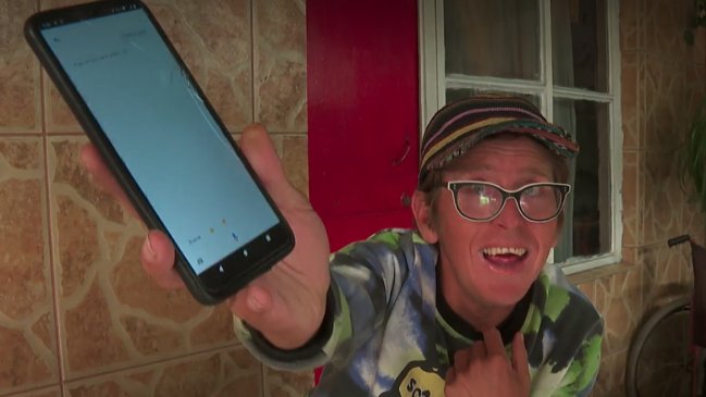 Humorista Bastián Paz lucha contra un complejo síndrome degenerativo