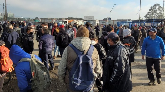 Subcontratistas de ENAP volvieron en manifestarse a la central de Hualpén