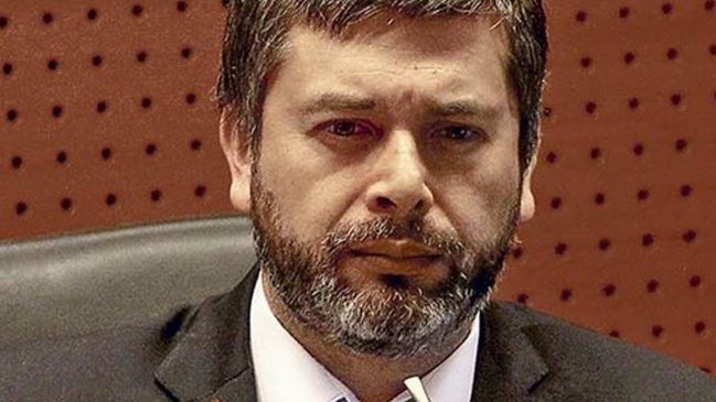 Piden revelar tráfico telefónico del juez Urrutia en el día que liberó a 