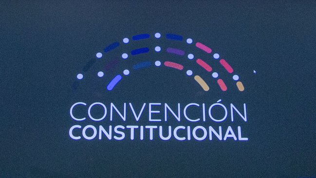 Ministerio de Ciencias presentó aplicación gratuita para informarse sobre la Convención Constitucional