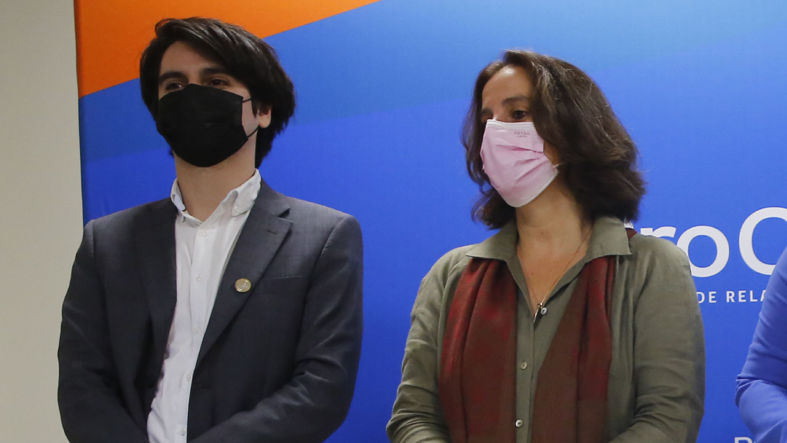 Ex ministros de Hacienda cuestionaron consulta sobre política de comercio exterior