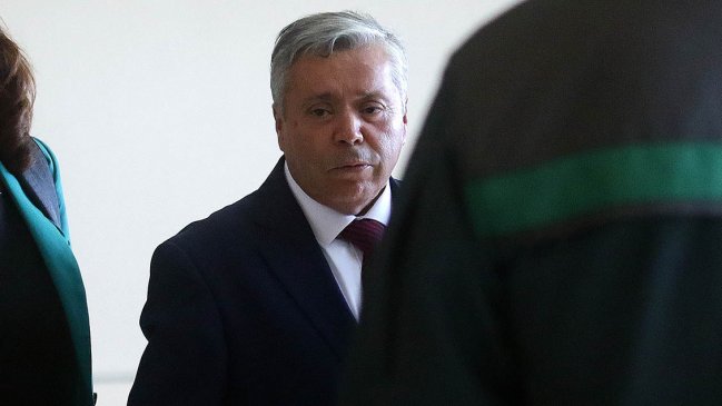 Defensa de ex ministro Emilio Elgueta acude al Tribunal Constitucional