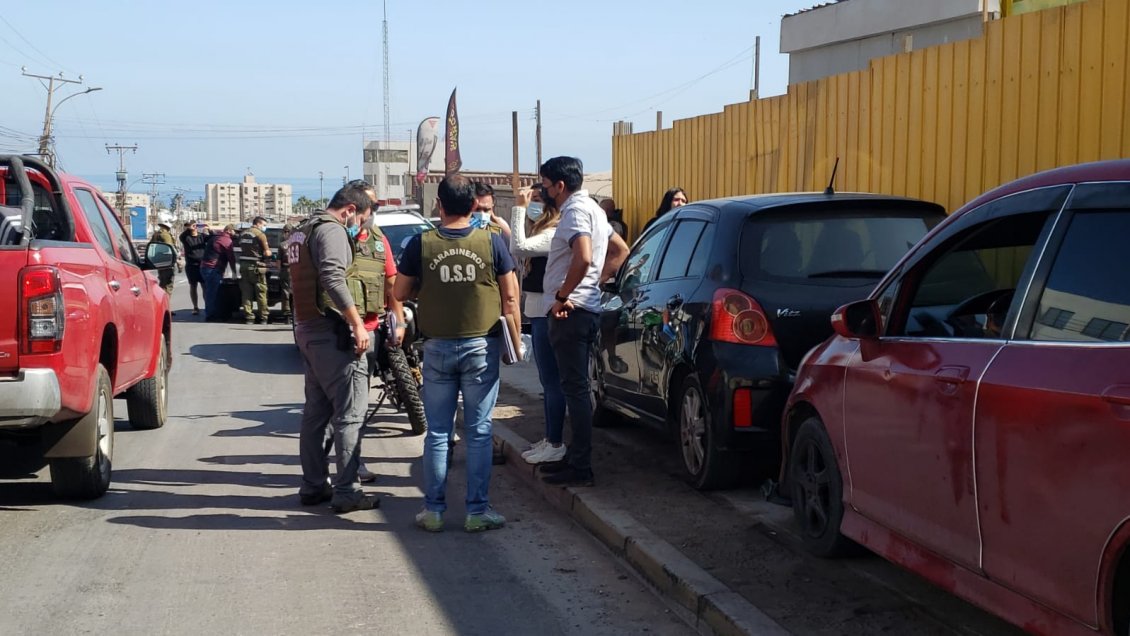 Periodistas fueron amenazados mientras cubrían denuncias de violencia en liceo de Iquique