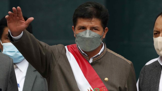 Universidad peruana descartó plagio en tesis del presidente Pedro Castillo