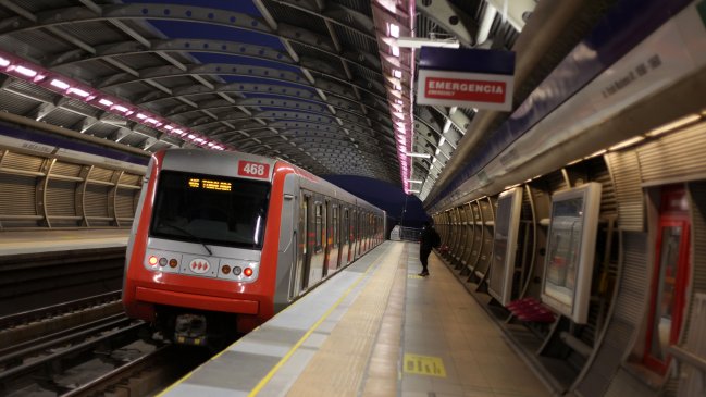 Falleció asaltante que fue golpeado por un tren tras huir por las vías del Metro