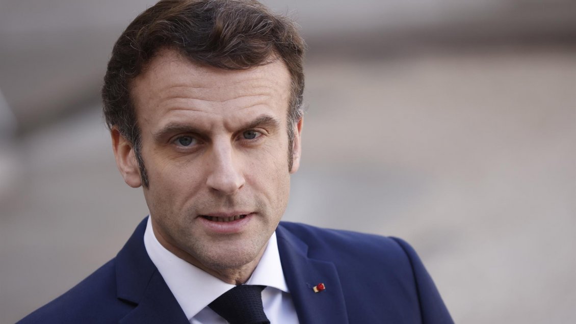 El Gobierno francés anuncia por error su dimisión