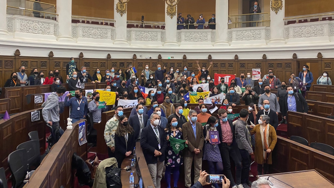 Convención votó las últimas normas definitivas y completó el borrador de la nueva Constitución