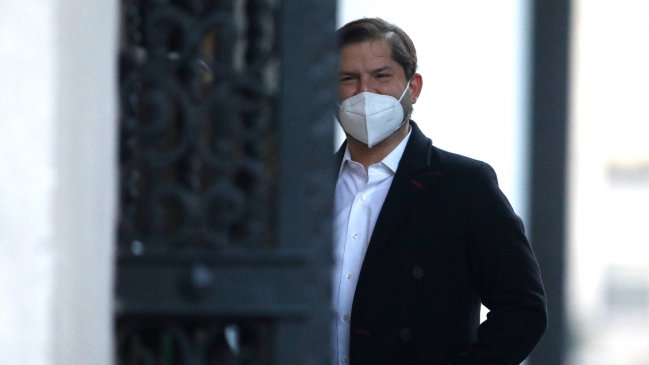 En medio del diálogo por el estado intermedio, Gobierno suspende comité con los partidos