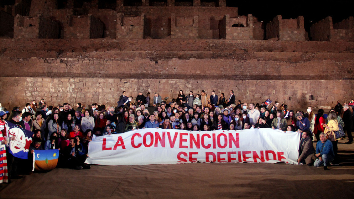 Convención presentó en las Ruinas de Huanchaca el borrador de la nueva Constitución