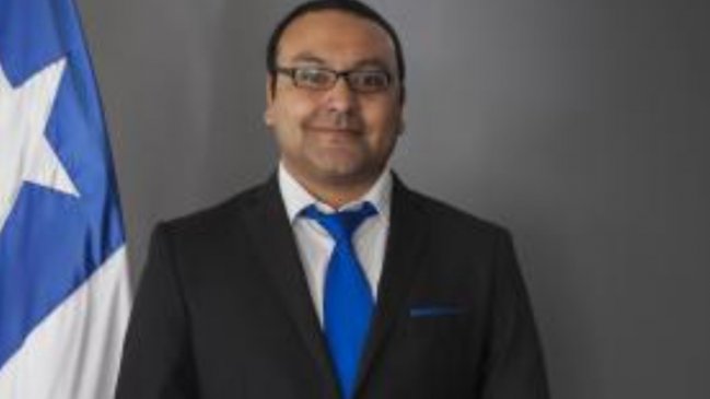 Ex seremi de Piñera y ex candidata de Kast fueron detenidos por propaganda contra la Convención en Antofagasta