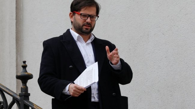 Boric por ataque a trabajadores en la Macrozona Sur: No nos cansaremos de decir que la violencia no es el camino