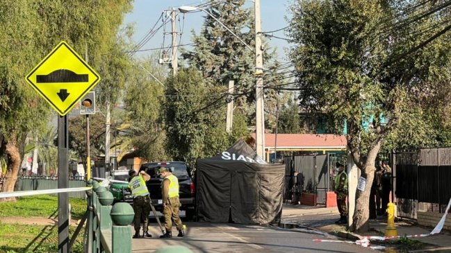 Mujer murió atropellada cuando iba a dejar a su hijo a un colegio de Maipú