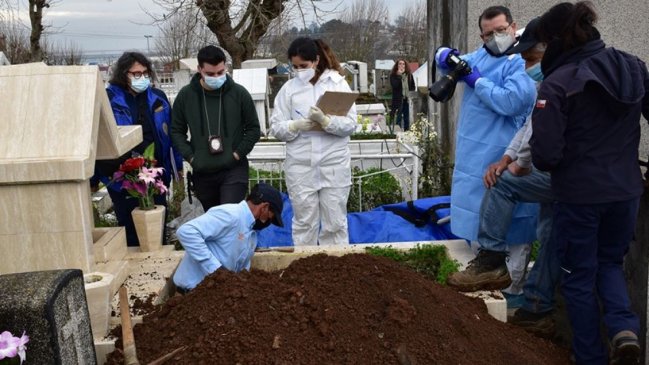   Exhuman supuestos restos de un conscripto que desapareció en 1975 en la Base Naval de Talcahuano 