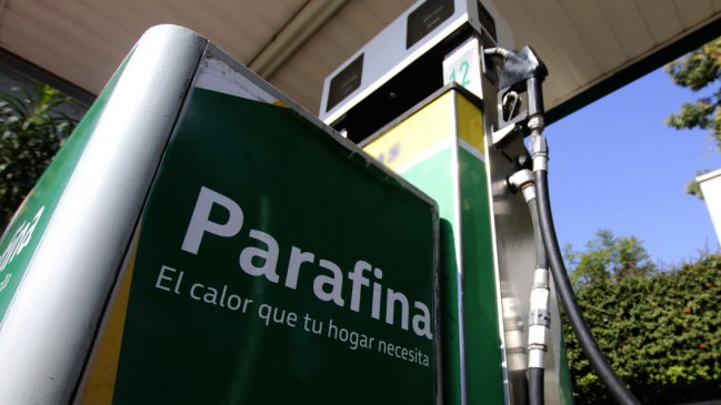 Precio de la parafina bajará 330 pesos por litro este jueves