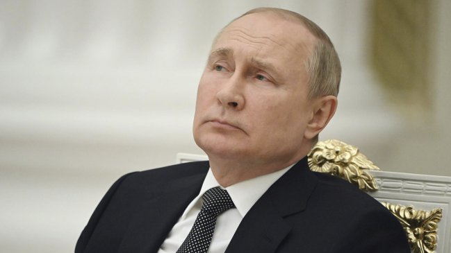  Putin ordenó aumentar un 10% el salario mínimo y las pensiones en Rusia  