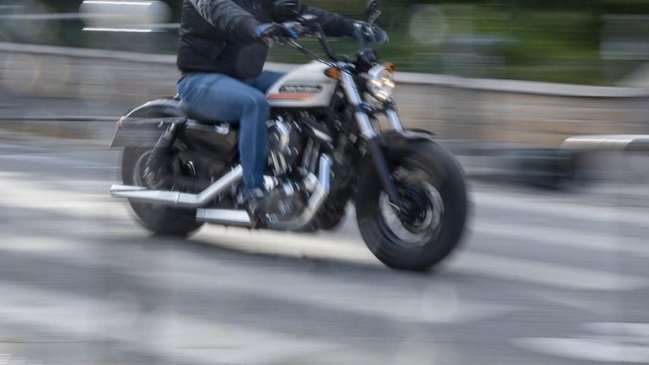 Mujer mató a cuchillazos a delincuente que la intentó asaltar en moto