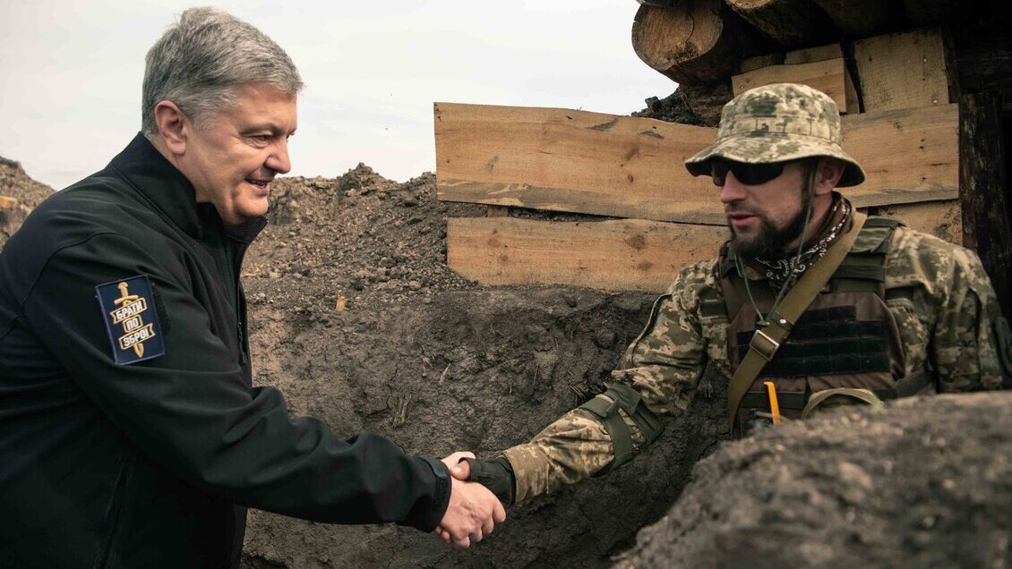 Ex presidente ucraniano Poroshenko denuncia que se le impide salir del país