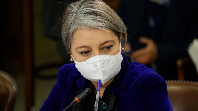 Comisión de Hacienda citó a ministra Jara para conocer avances del Gobierno en materia previsional