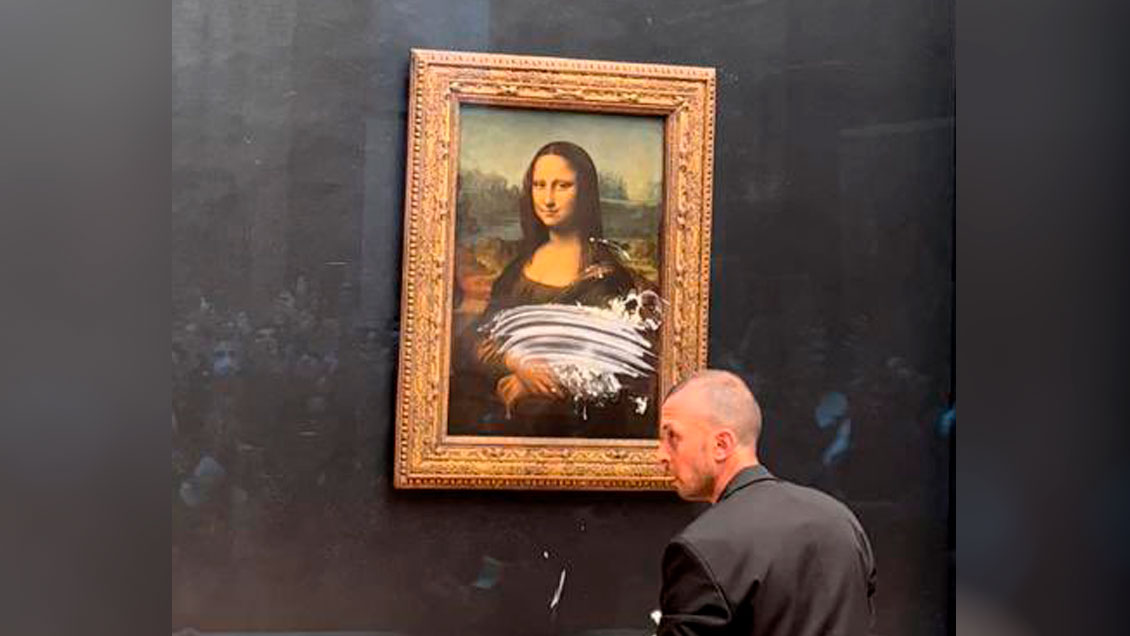 El Louvre denunció al hombre que tiró una torta contra la Gioconda