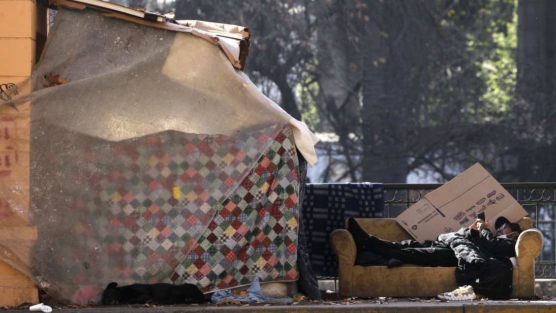 Gobierno activó Código Azul en comunas de las regiones de Valparaíso y Metropolitana