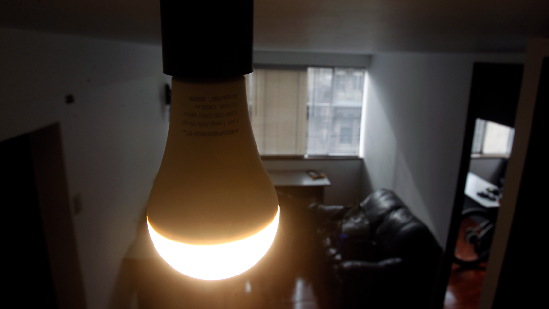 Comisión de Energía vota proyecto de estabilización de cuentas de la luz