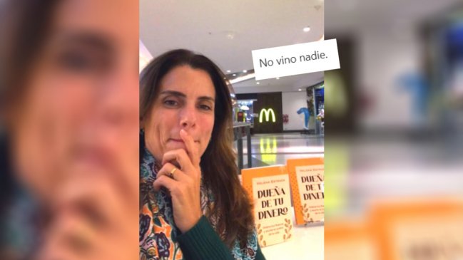 Escritora presentó su libro y no fue nadie: Su reacción ante el fracaso se hizo viral