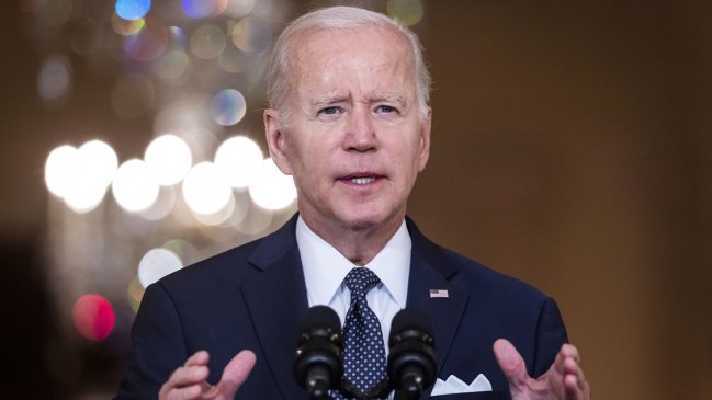En discurso a la nación, Biden llamó a legisladores a prohibir las armas de asalto