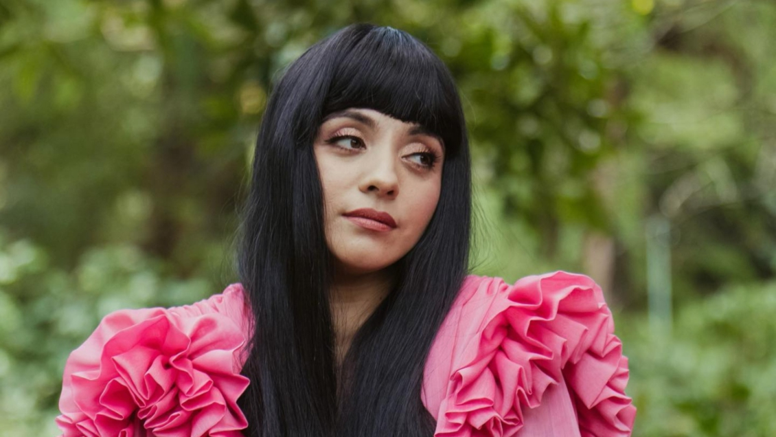 Mon Laferte oficializa su doble nacionalidad: 