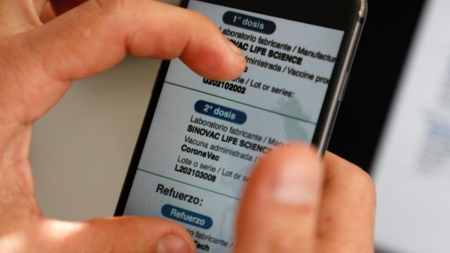 Minsal bloqueó casi dos millones de pases de movilidad el 1 de junio