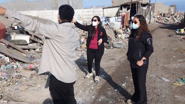 Seremi de Salud de Antofagasta inició sumario contra municipalidad por quemas en vertedero