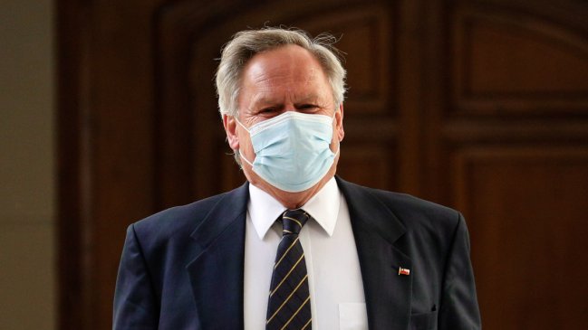 Senador Kuschel: Se han entregado 300 mil hectáreas a comunidades, a veces violentas, y quedan botadas