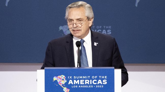  Fernández criticó a EEUU por vetos en Cumbre de las Américas  