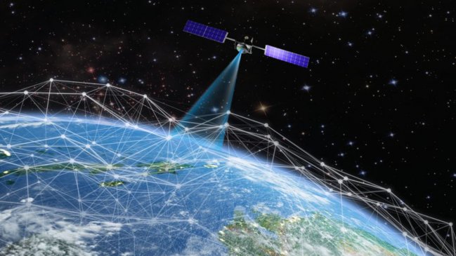 Starlink, internet satelital de Elon Musk, duplica sus clientes en Chile en seis meses