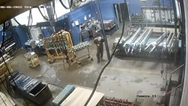 Hombre asesinó a compañero de trabajo por tomar café fuera del horario establecido