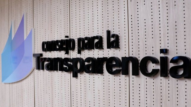 Consejo para la Transparencia detectó incumplimientos en municipios
