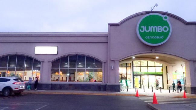 Juez fue formalizado por hurto en supermercado: Defensa alegó 