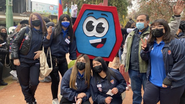 Programa Gira de Estudio permitirá a cursos viajar por Chile con hasta 60% de financiamiento