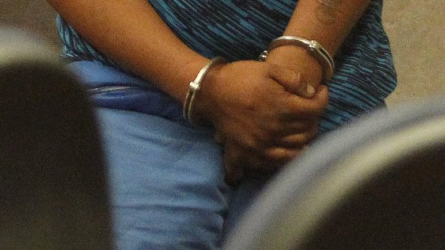 Nueve años de cárcel para hombre que violó a adolescente en su pieza en Mulchén