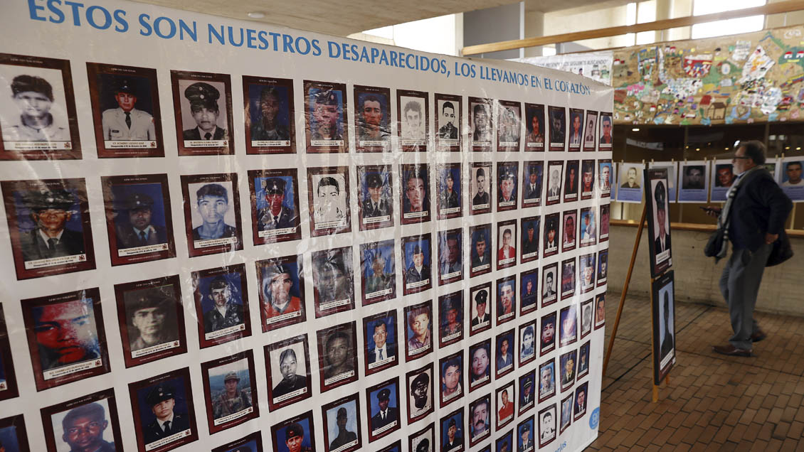 Ex líderes de las FARC admiten abusos sexuales, trabajos forzados y asesinatos de secuestrados